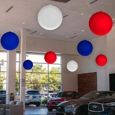globos publicitarios para sala de exhibición de autos